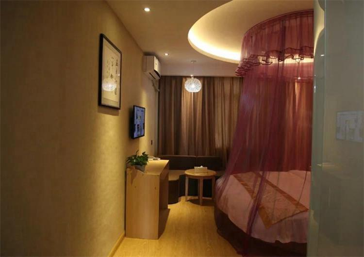 Thank Inn Plus Hotel Shandong Qingdao Development Zone Qianwan Exterior photo
